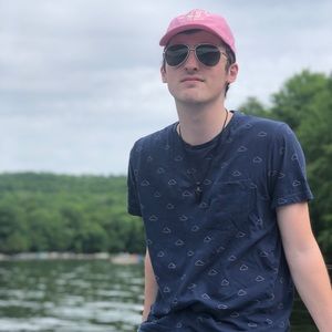 Meet your Posher, Alex